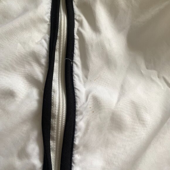 Sidequest '90s White Oversized Casual Windbreaker - Picture 7 of 15